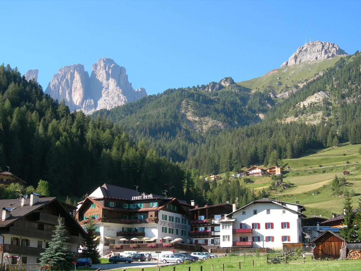 Sporthotel Enrosadira Campitello di Fassa Bagian luar foto